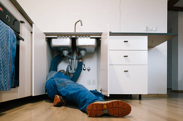 Professional Leak Detection technician working in Mount Pleasant, MI